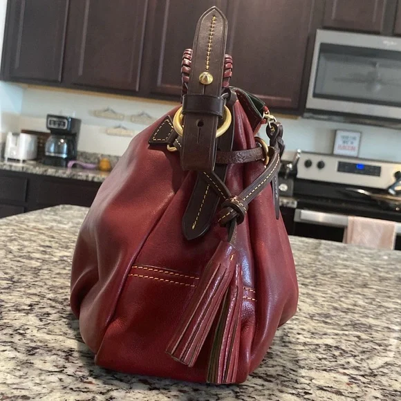 Dooney & Bourke Toledo leather hobo -EUC - Picture 3 of 12